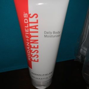 Rodan & Fields Daily Moisturizer